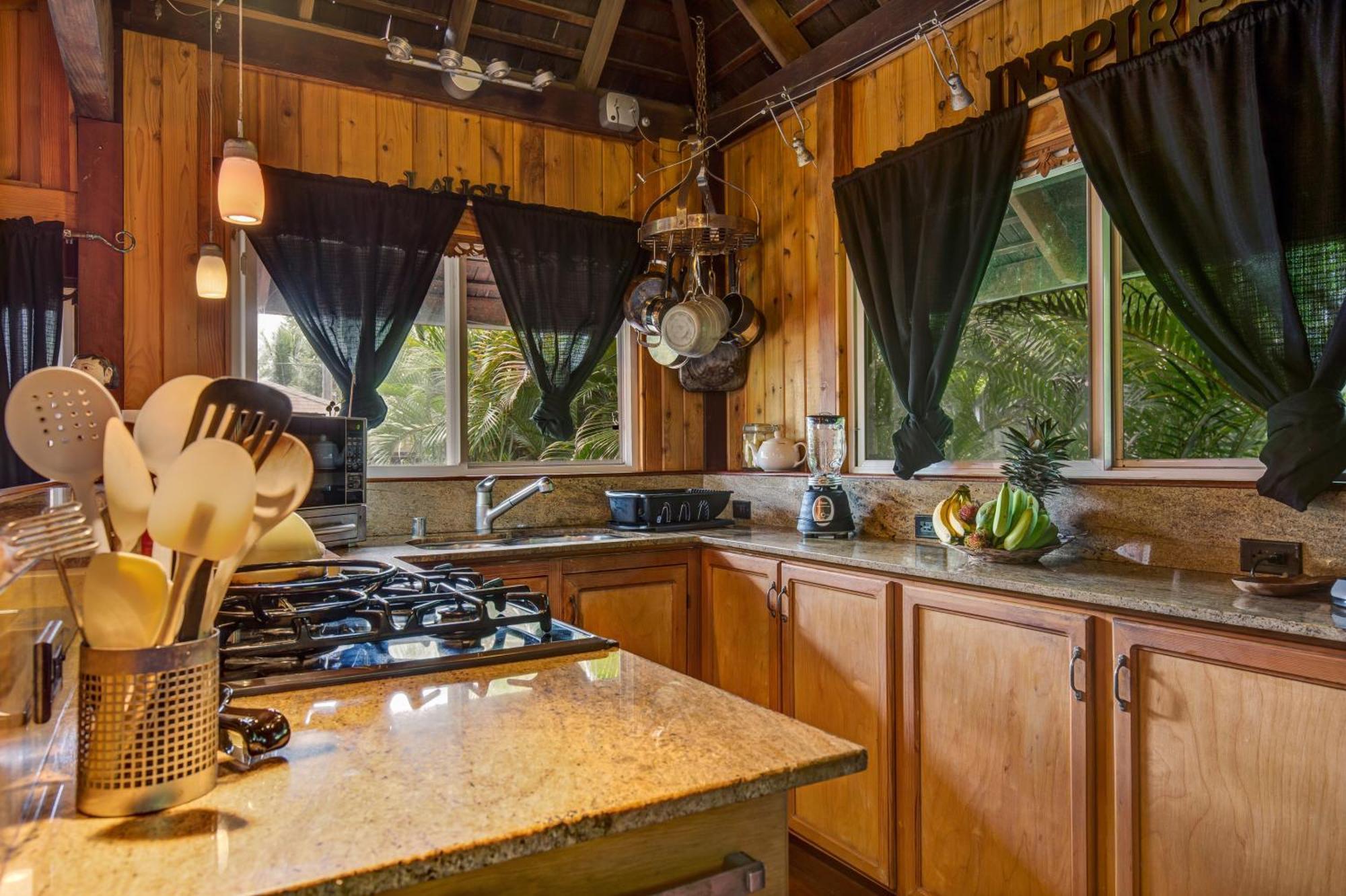 The Bali House And Cottage At Kehena Beach Hawaii 部屋 写真