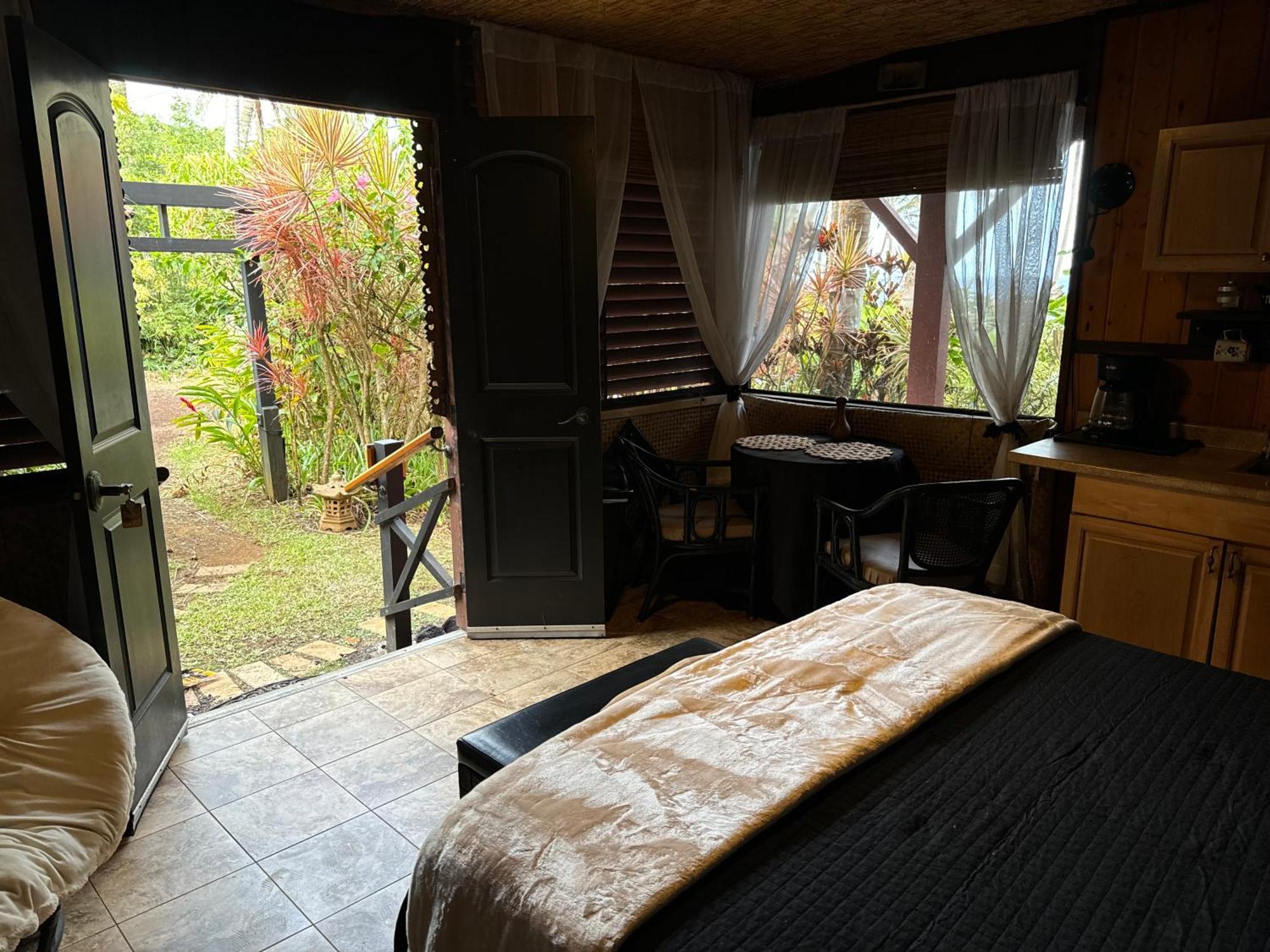 The Bali House And Cottage At Kehena Beach Hawaii エクステリア 写真